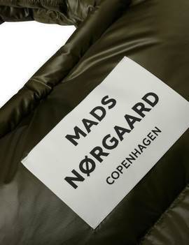 Mads Nørgaard - Tech Poly Pillow taske - Forest Night