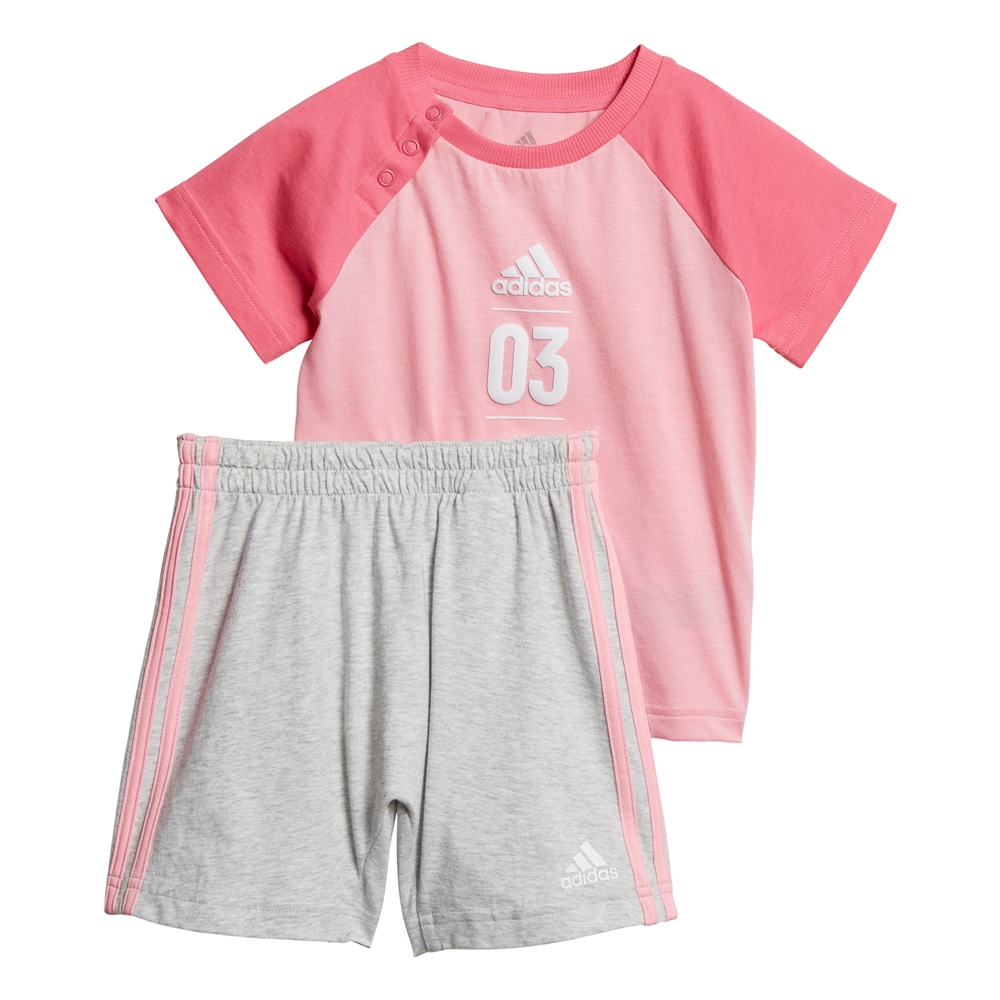 Køb Adidas Summer Set sæt med T-shirt og shorts i grå og lyserød