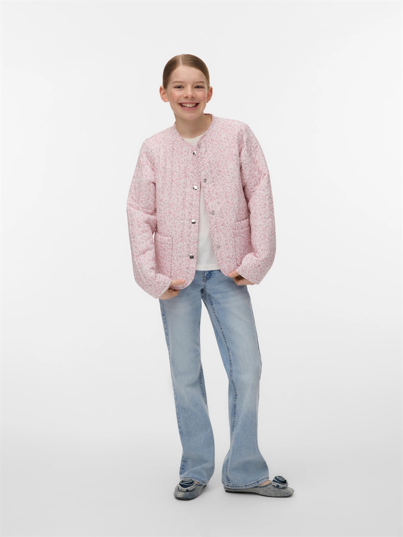 Vero Moda Mannie quiltet jakke - trendy overgangsjakke til piger i Snow White 