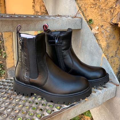 Tommy Hilfiger støvler "Chelsea boot" - sort / mat læder